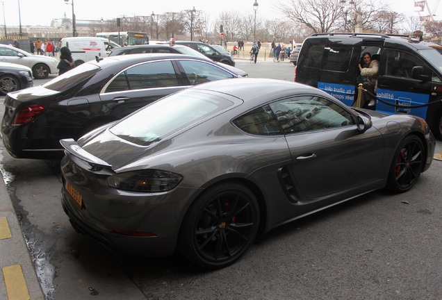 Porsche 718 Cayman GTS