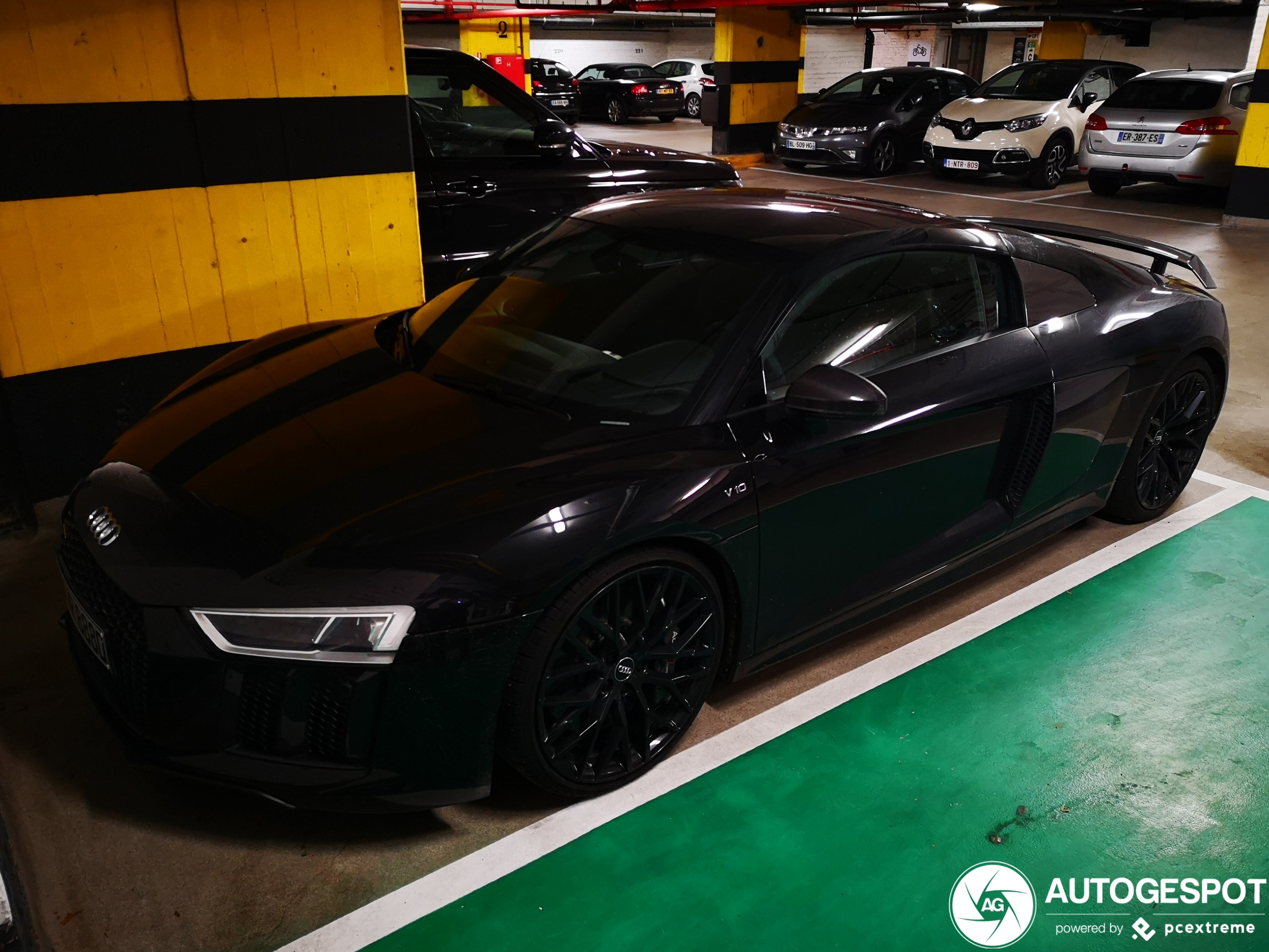 Audi R8 V10 Plus 2015