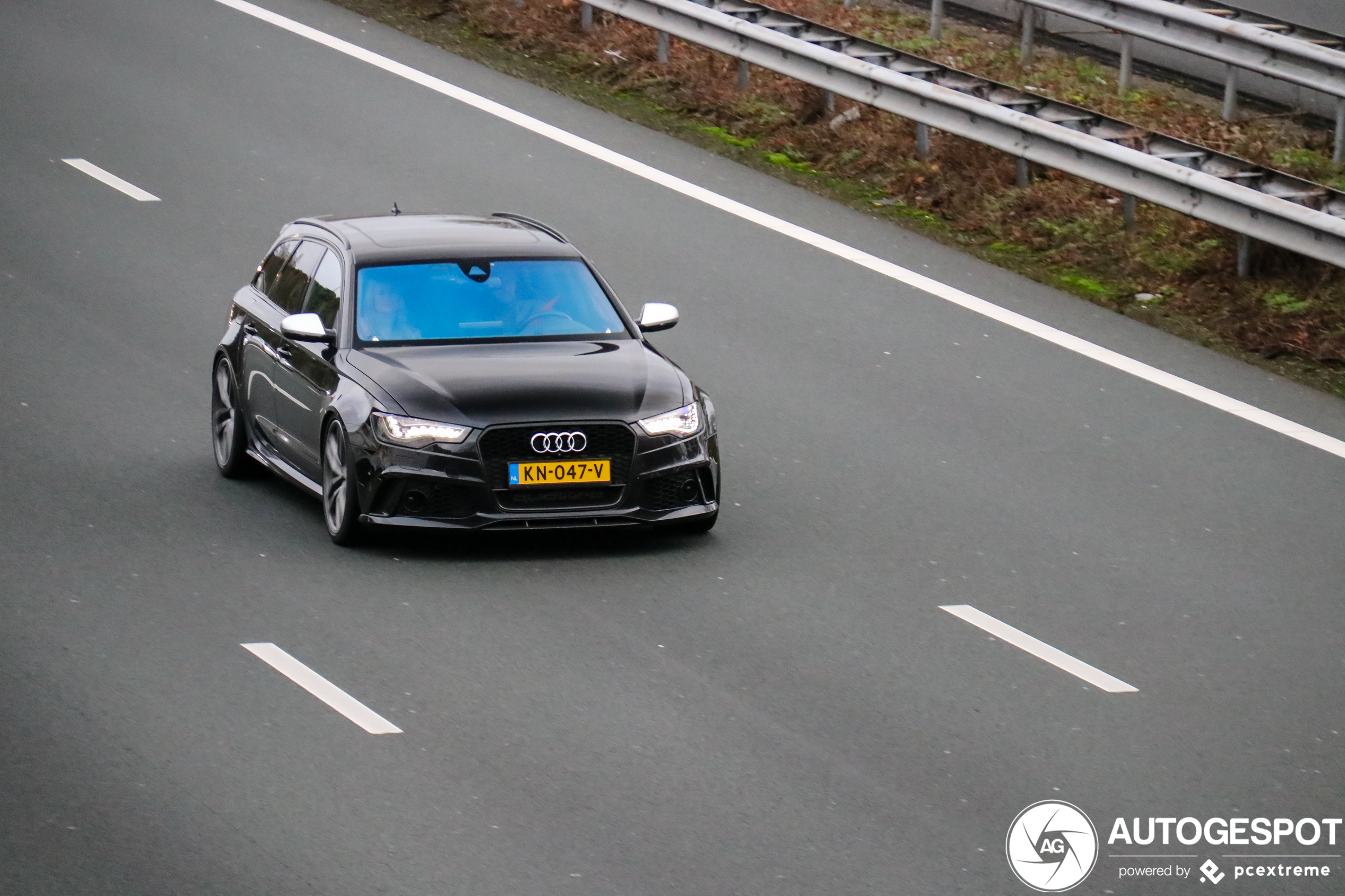 Audi RS6 Avant C7