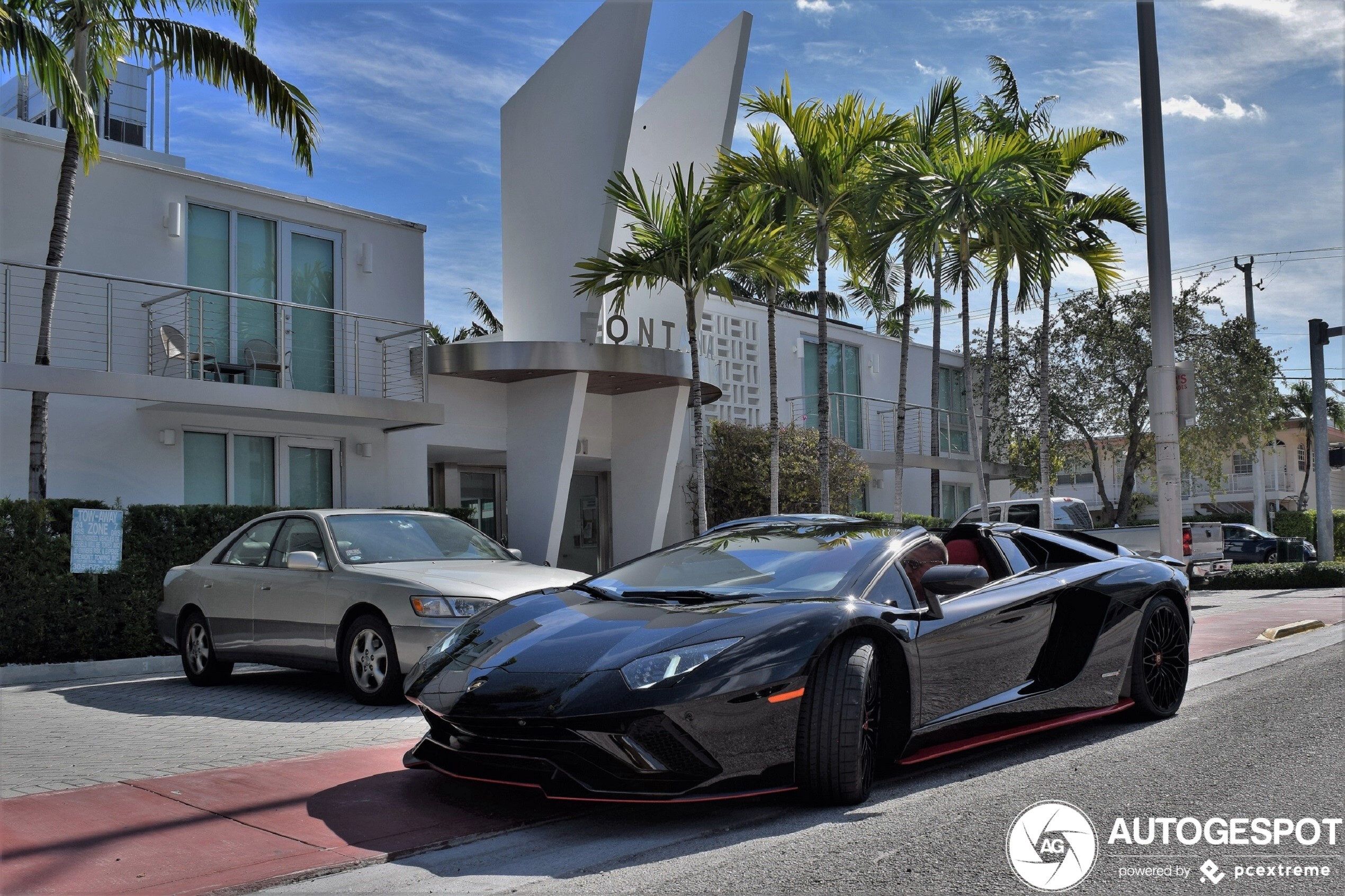 Lamborghini Aventador S LP740-4 Roadster