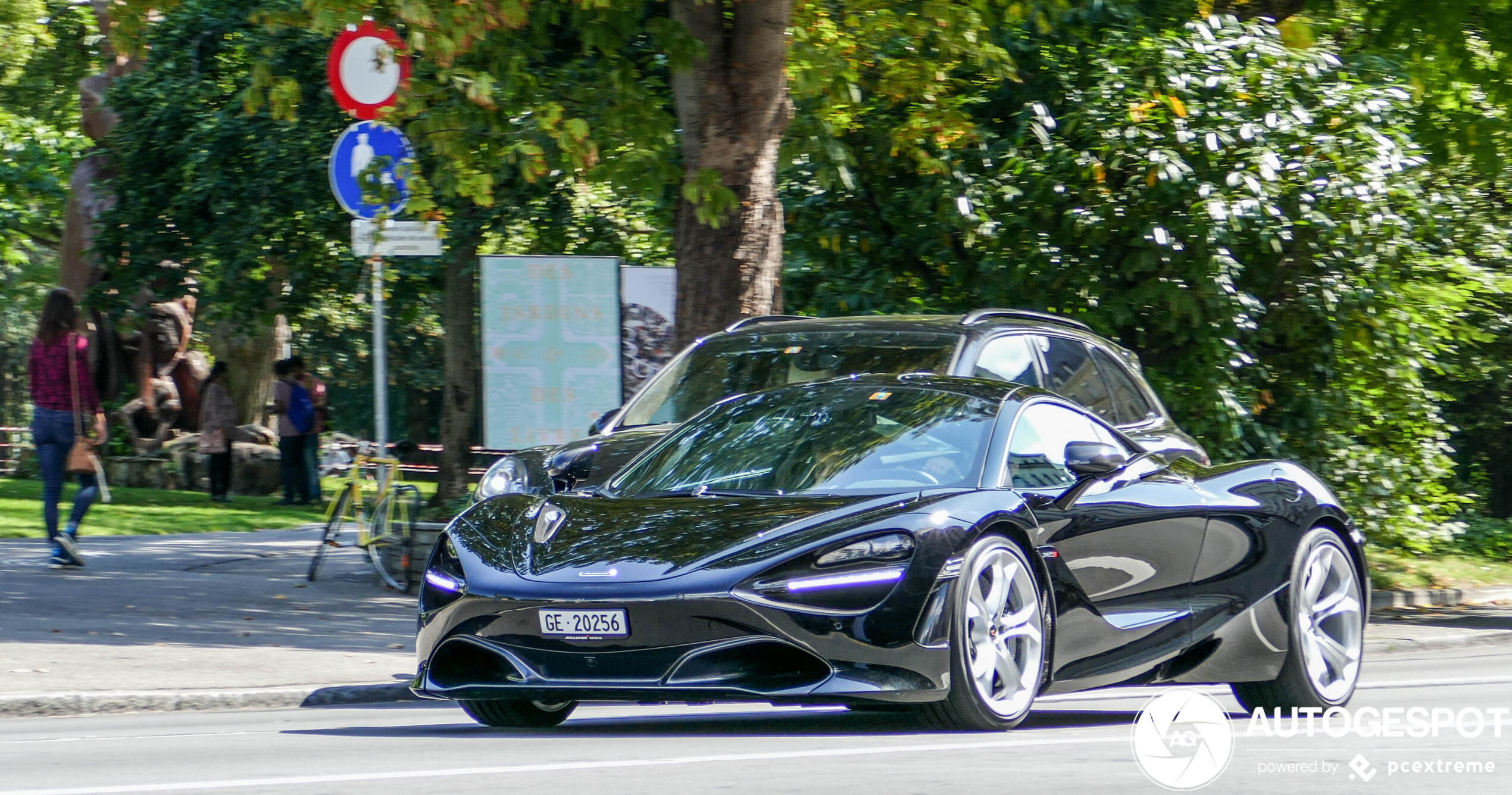 McLaren 720S