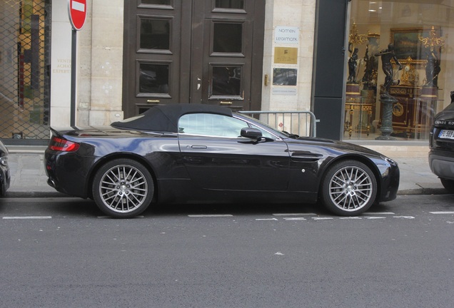 Aston Martin V8 Vantage Roadster