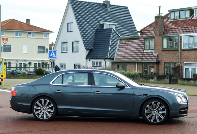 Bentley Flying Spur V8