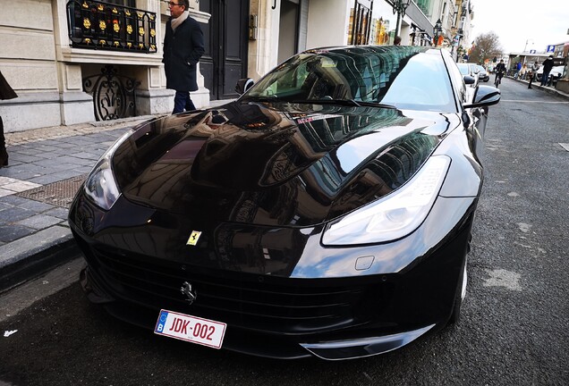 Ferrari GTC4Lusso