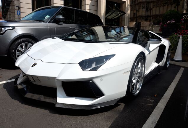 Lamborghini Aventador LP700-4 Roadster Projex Design