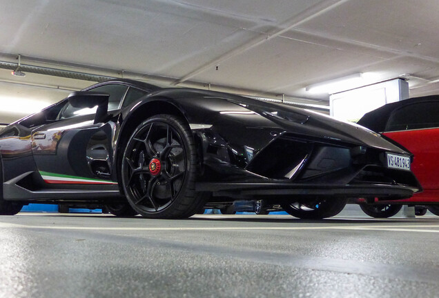 Lamborghini Huracán LP640-4 Performante