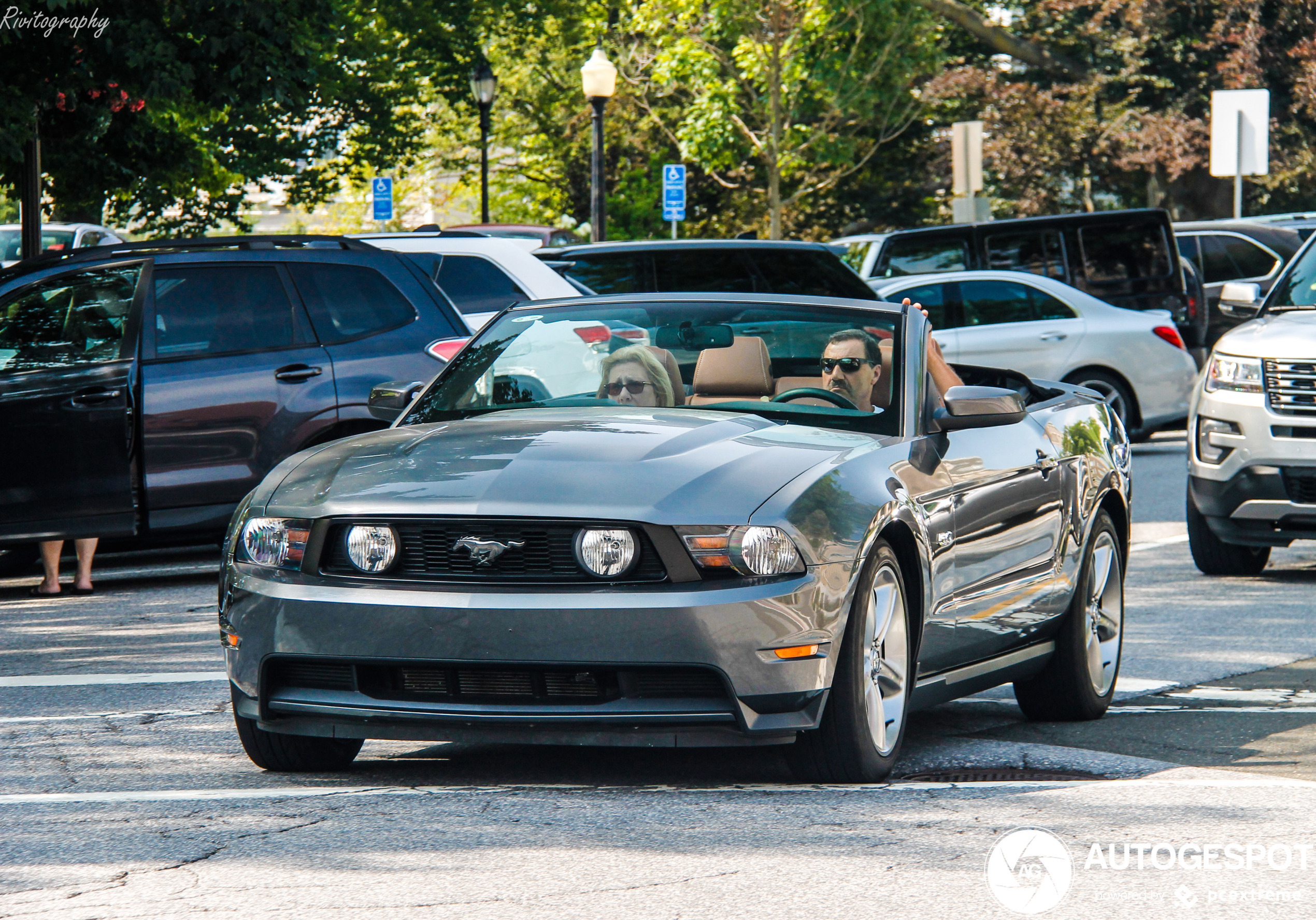 Ford Mustang GT Convertible 2011