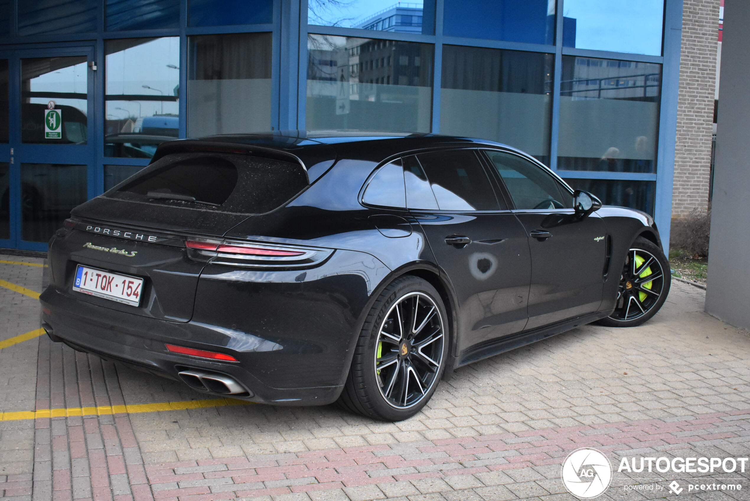 Porsche 971 Panamera Turbo S E-Hybrid Sport Turismo