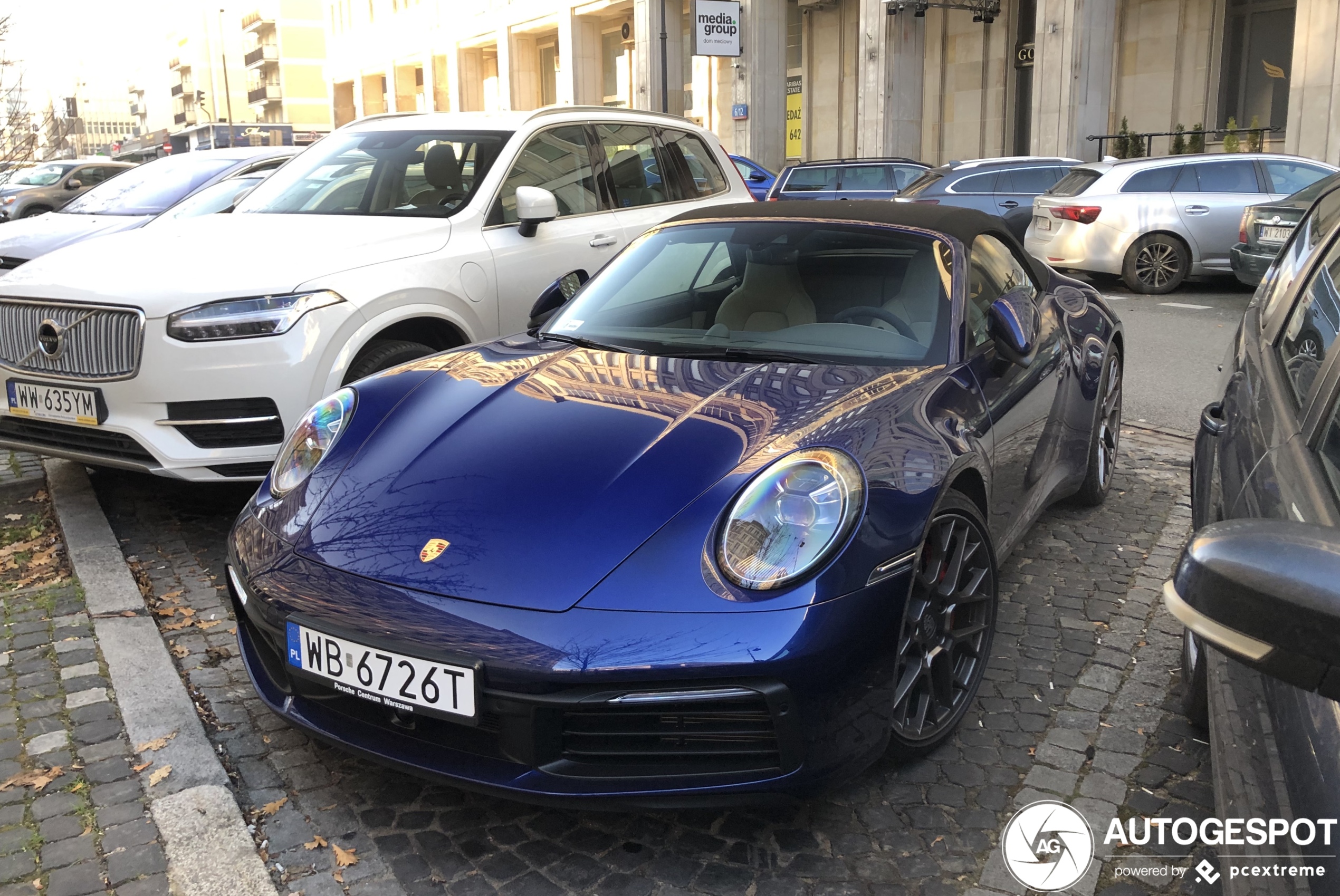 Porsche 992 Carrera 4S Cabriolet