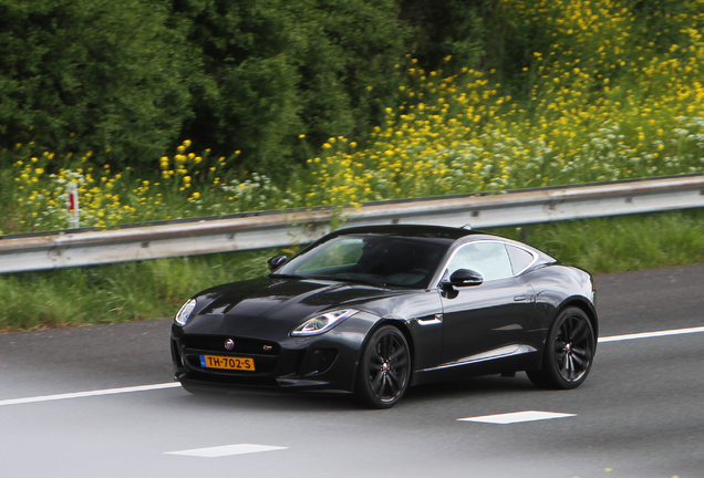 Jaguar F-TYPE S Coupé