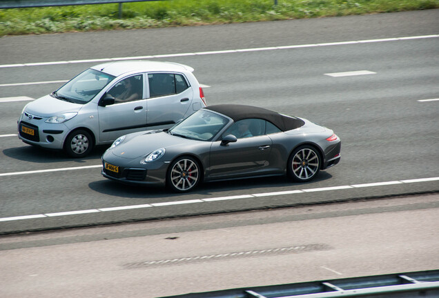 Porsche 991 Carrera 4S Cabriolet MkII