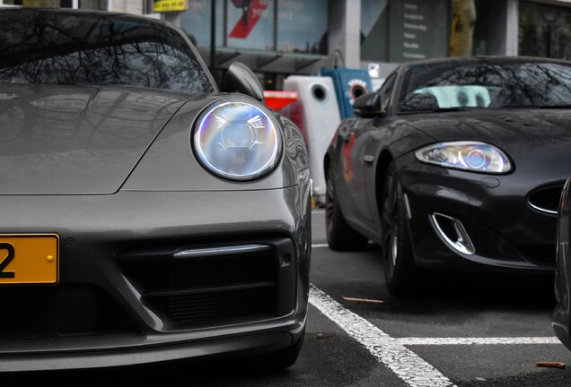 Porsche 992 Carrera 4S