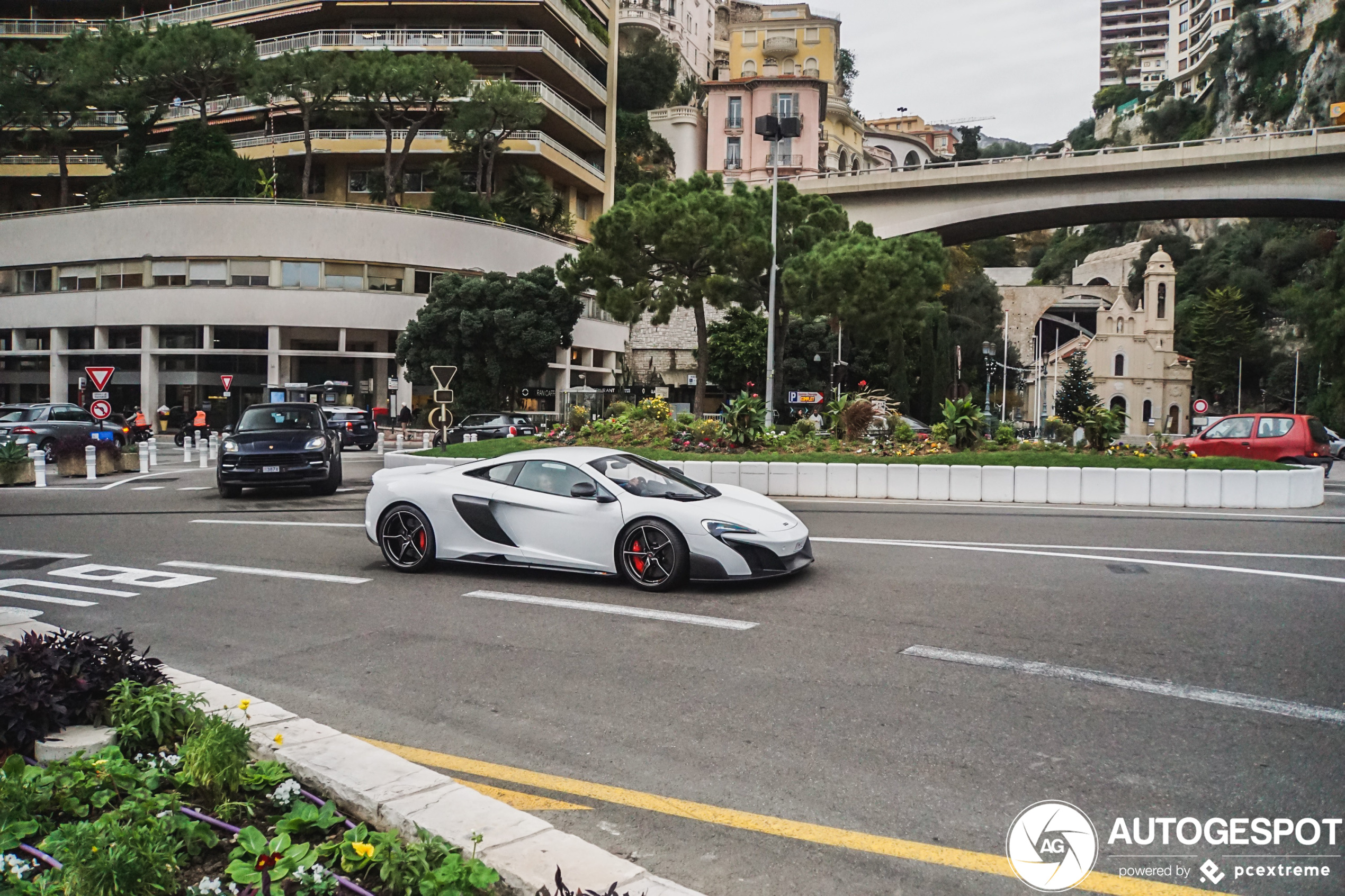 McLaren 675LT