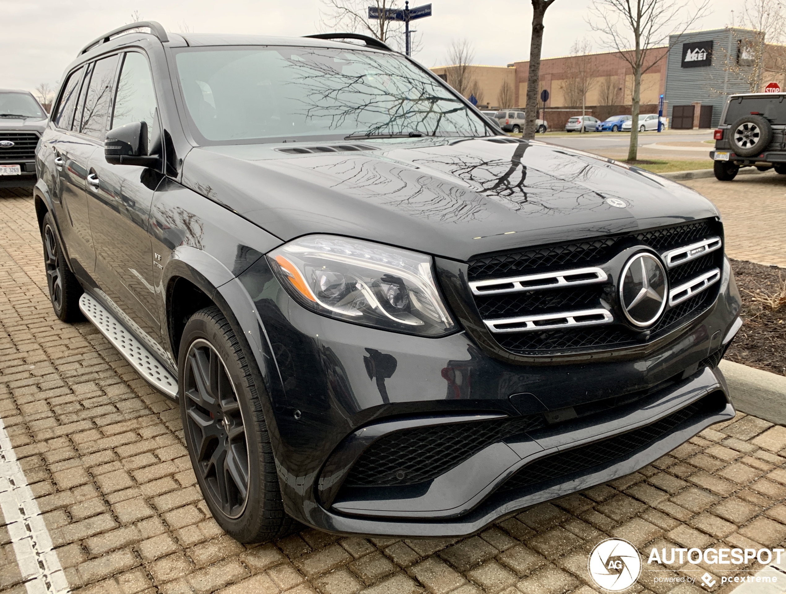 Mercedes-AMG GLS 63 X166