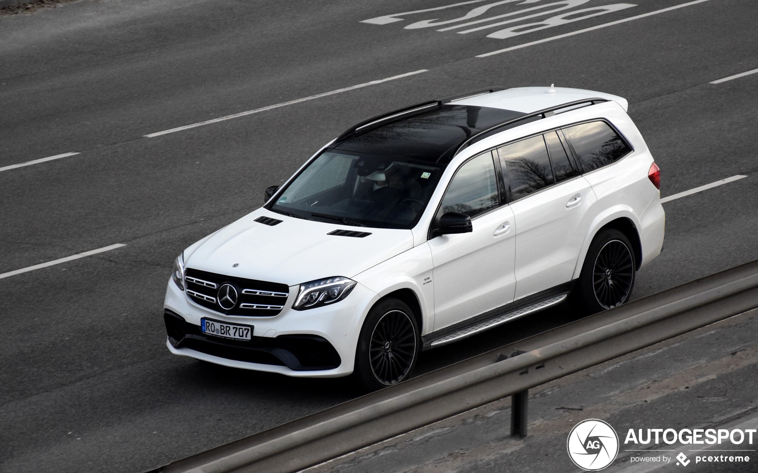 Mercedes-AMG GLS 63 X166