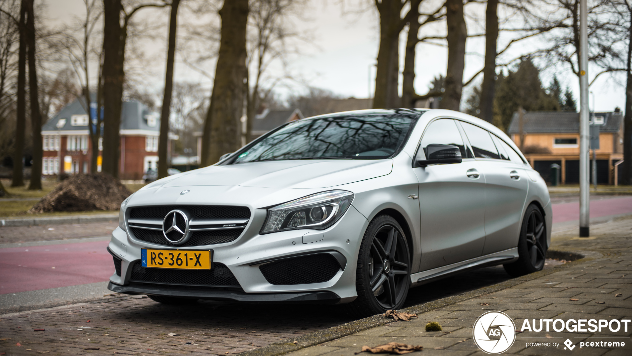 Mercedes-Benz CLA 45 AMG Shooting Brake