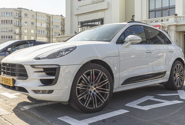 Porsche 95B Macan GTS