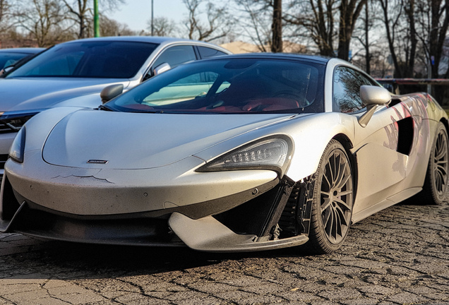 McLaren 570GT