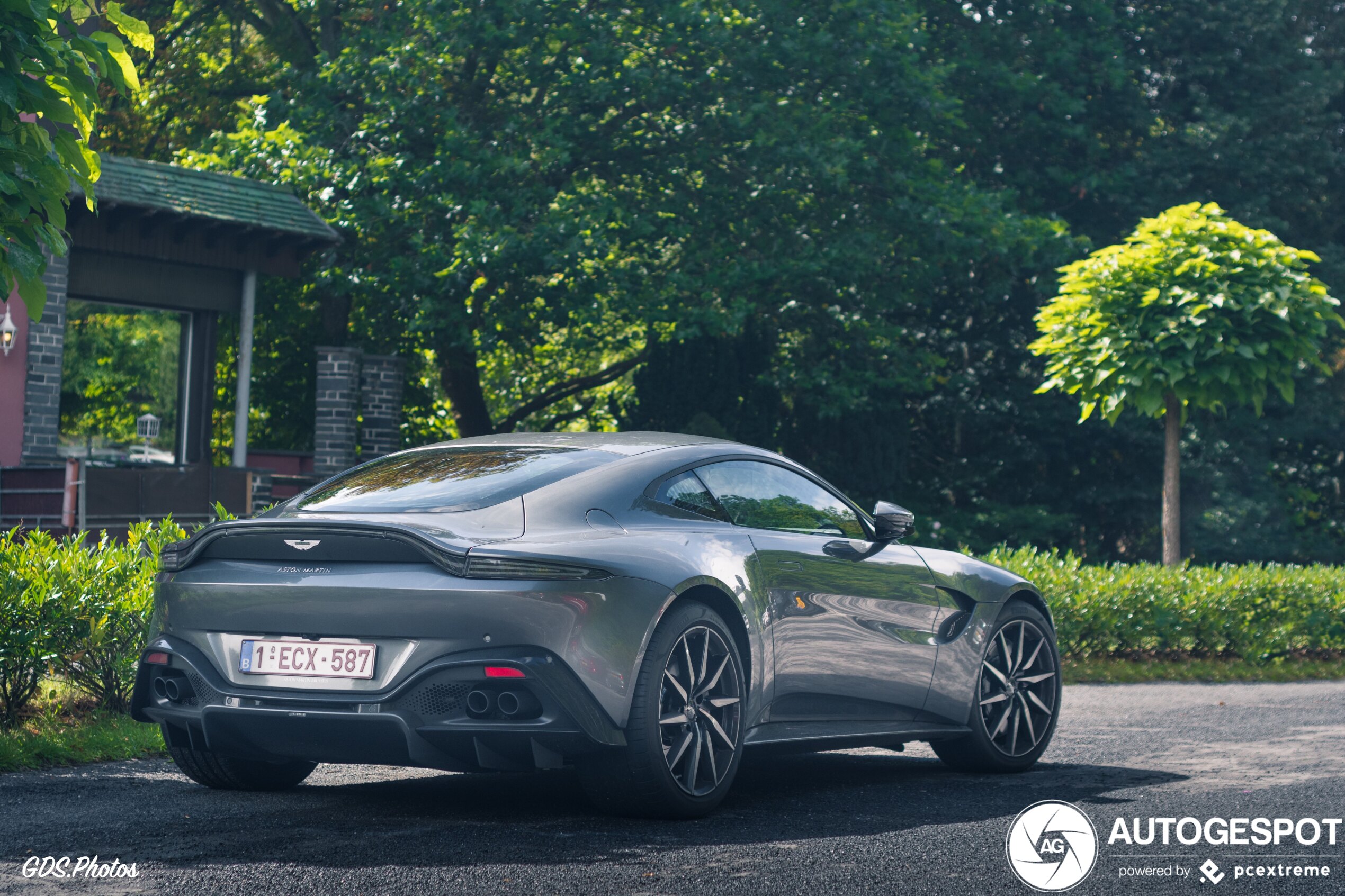 Aston Martin V8 Vantage 2018 - 8 January 2020 - Autogespot