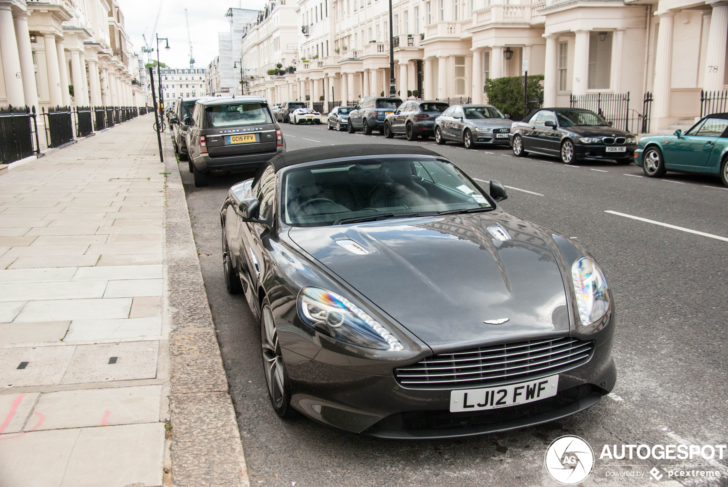 Aston Martin Virage Volante 2011