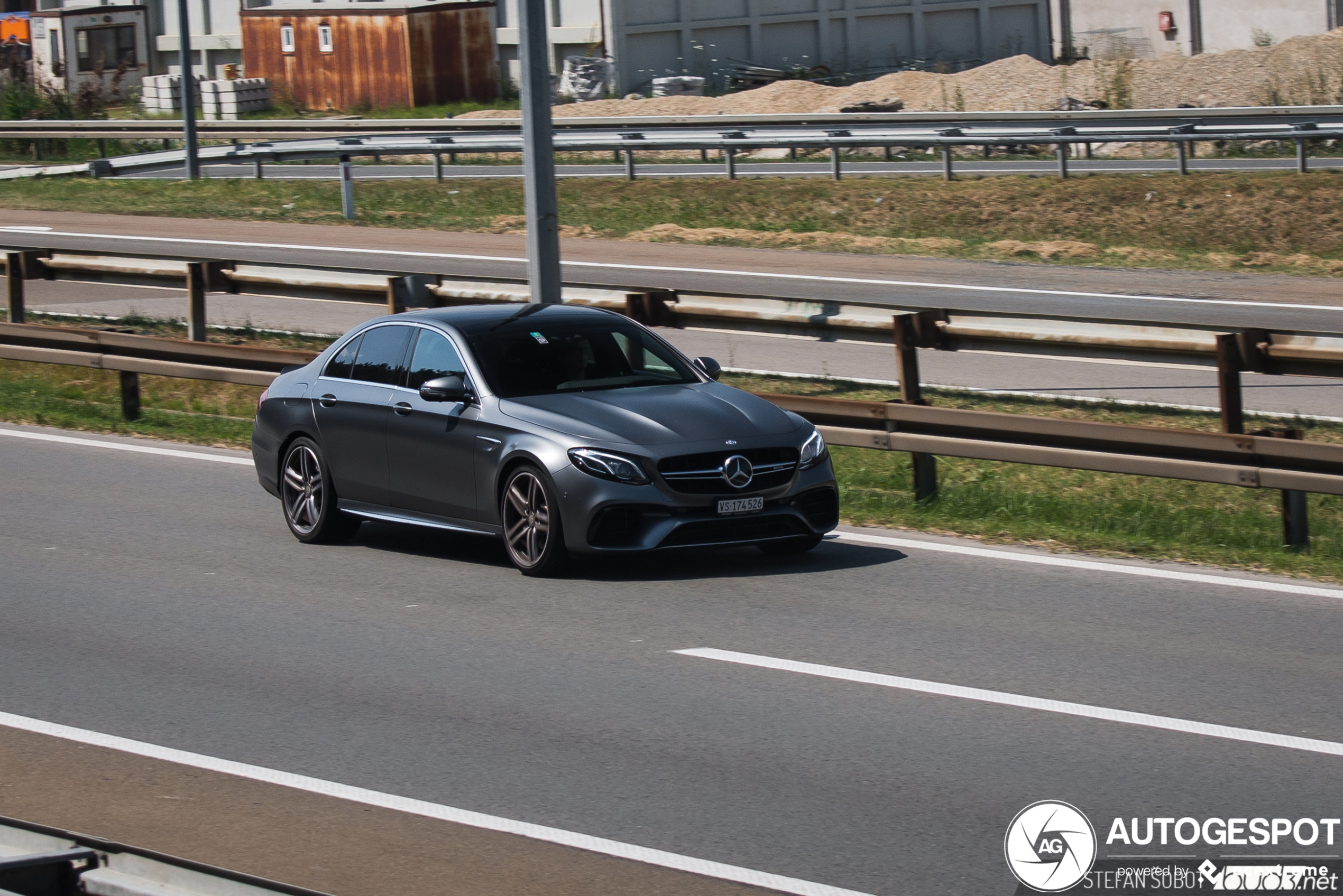 Mercedes-AMG E 63 S W213