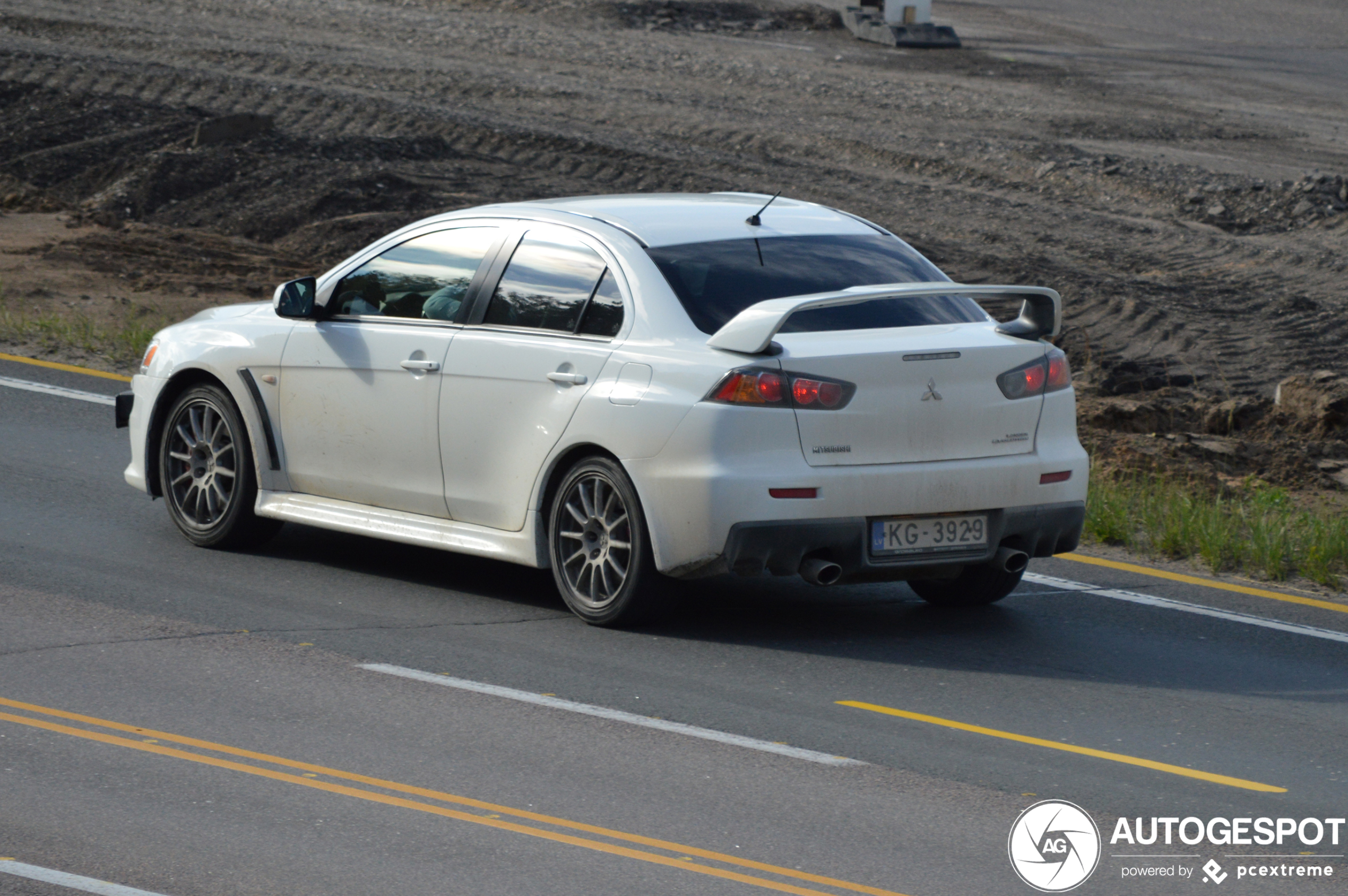 Mitsubishi Lancer Evolution X