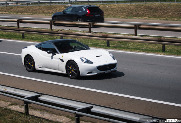 Ferrari California