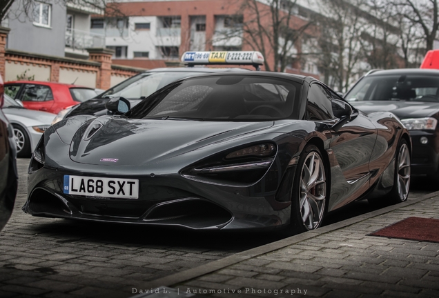 McLaren 720S Spider