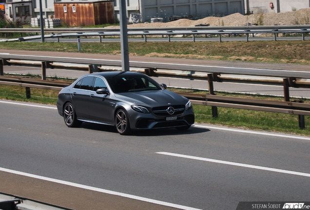 Mercedes-AMG E 63 S W213