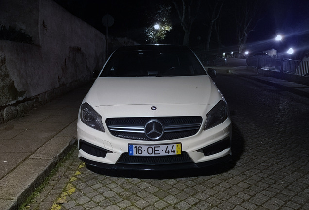 Mercedes-Benz A 45 AMG