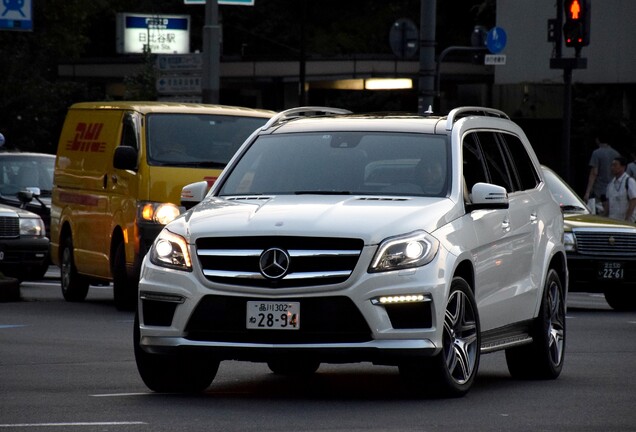 Mercedes-Benz GL 63 AMG X166