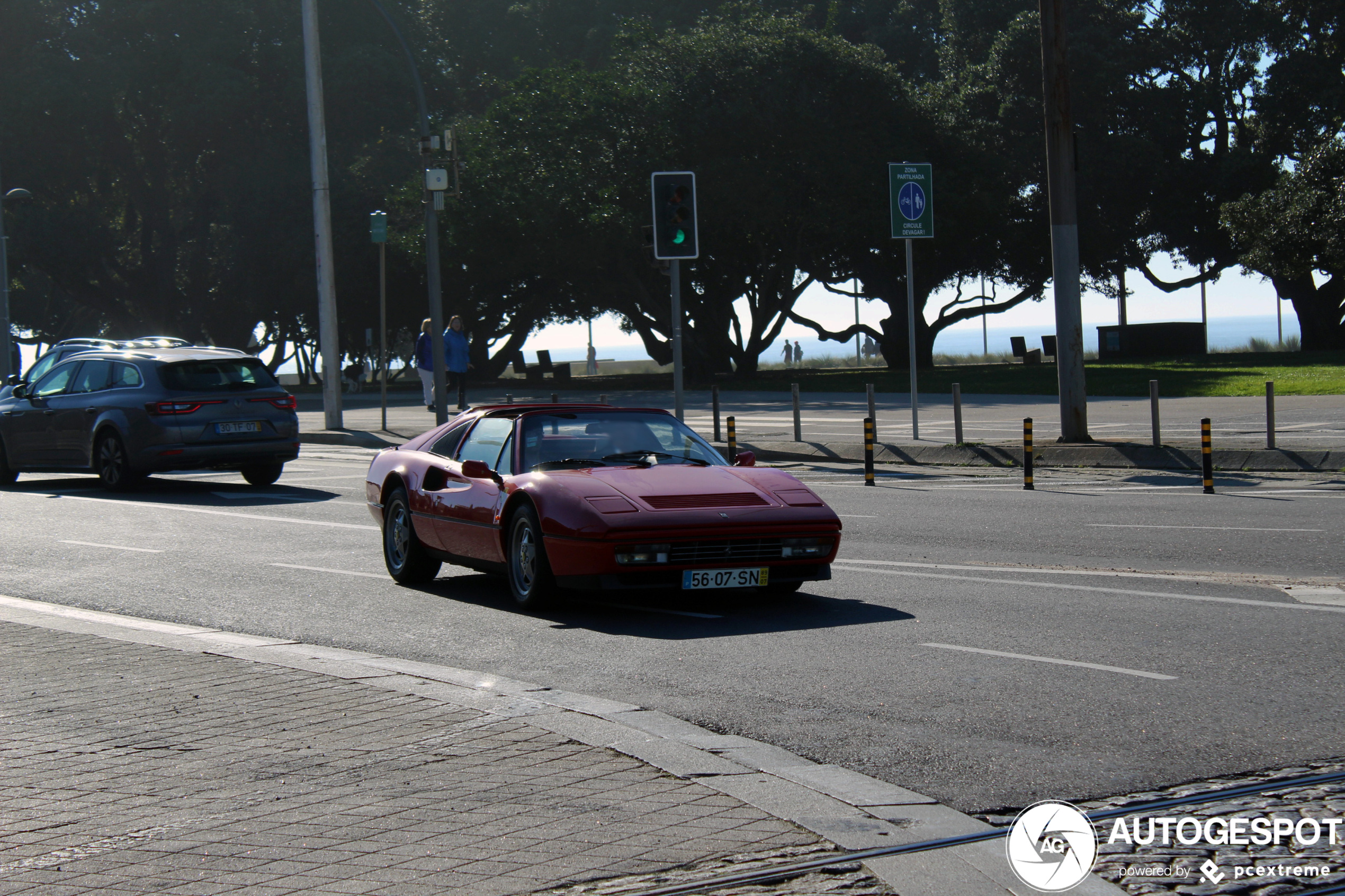 Ferrari GTS Turbo