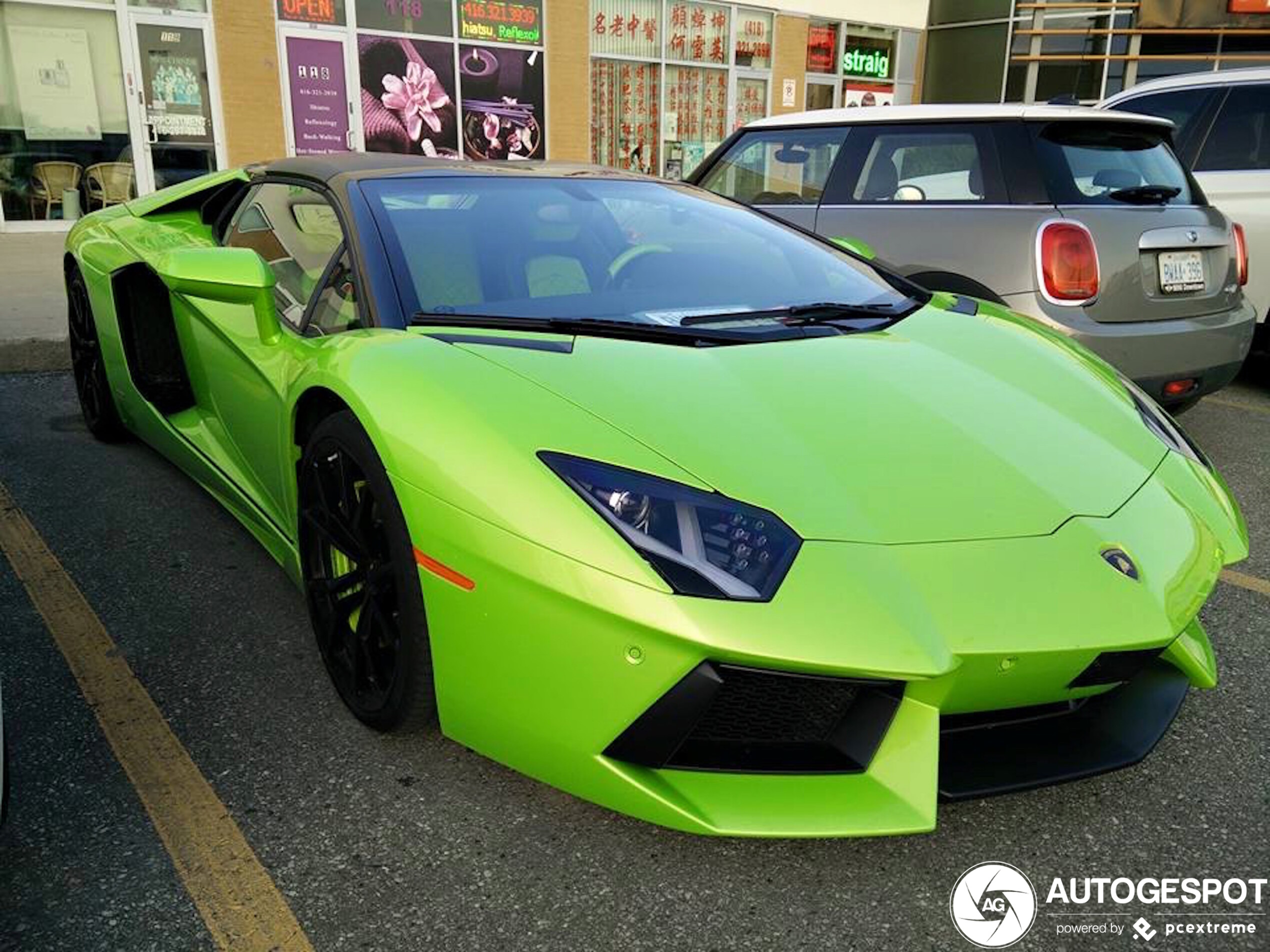 Lamborghini Aventador LP700-4 Roadster