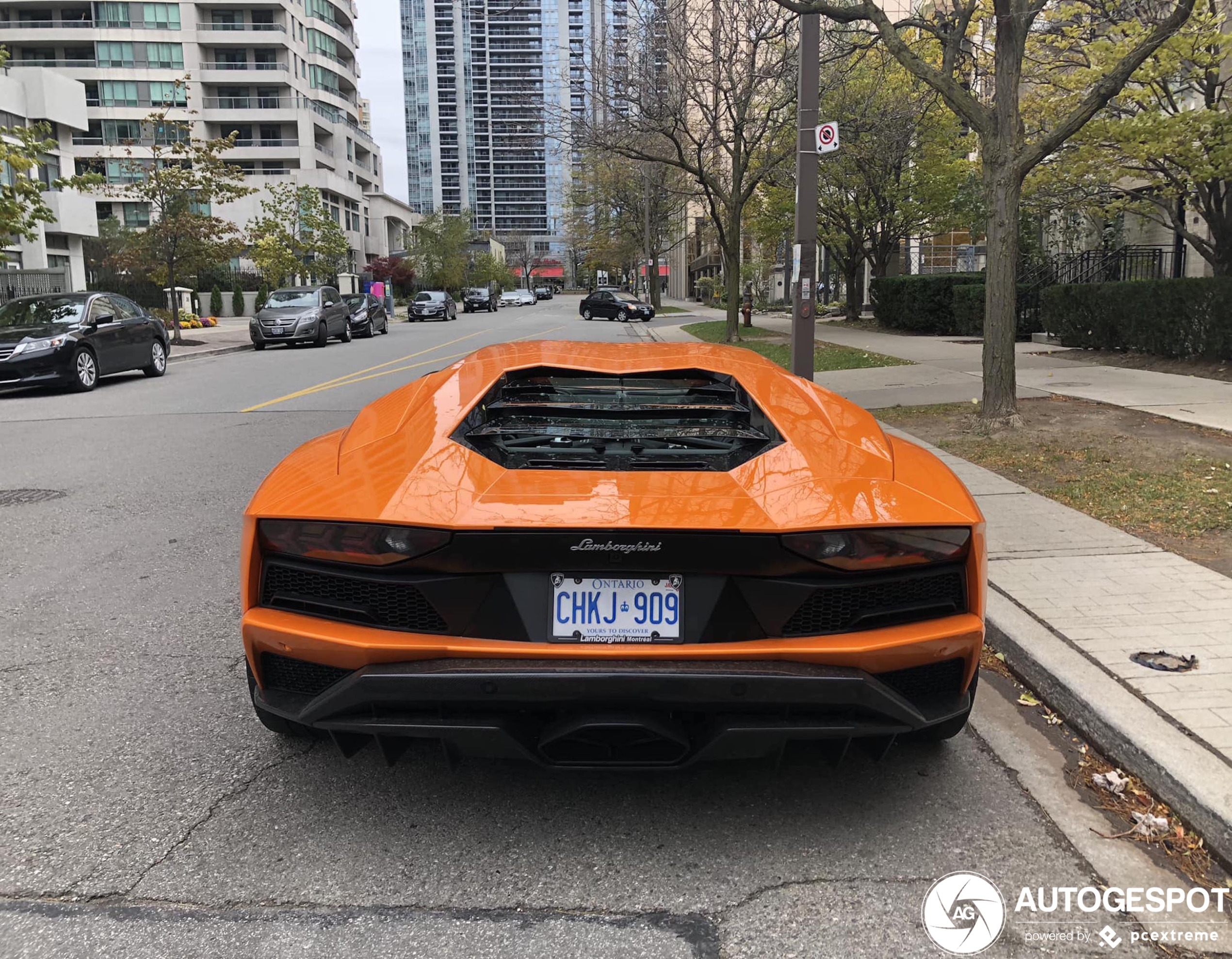 Lamborghini Aventador S LP740-4