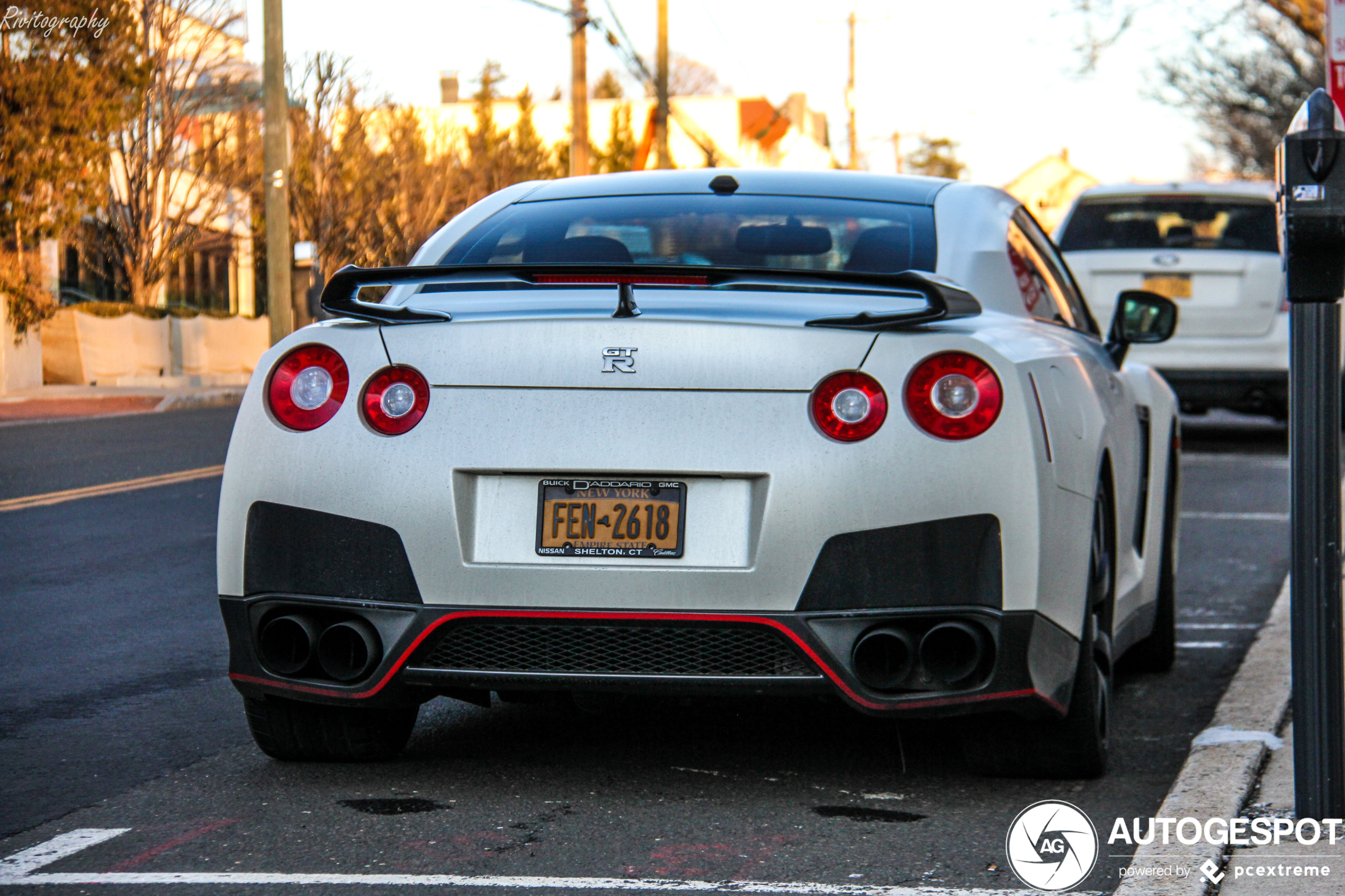 Nissan GT-R