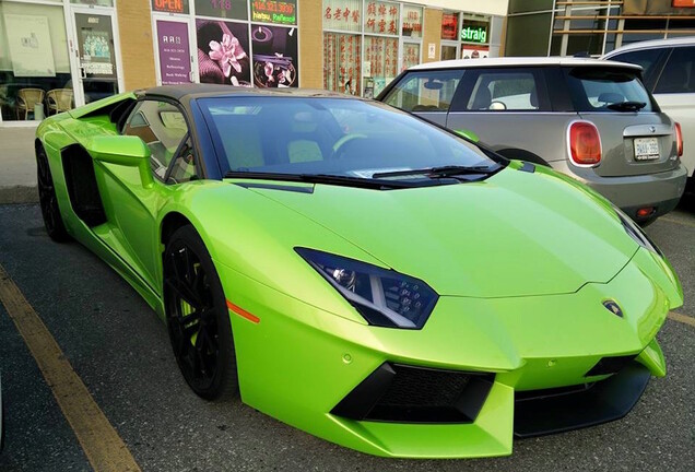 Lamborghini Aventador LP700-4 Roadster