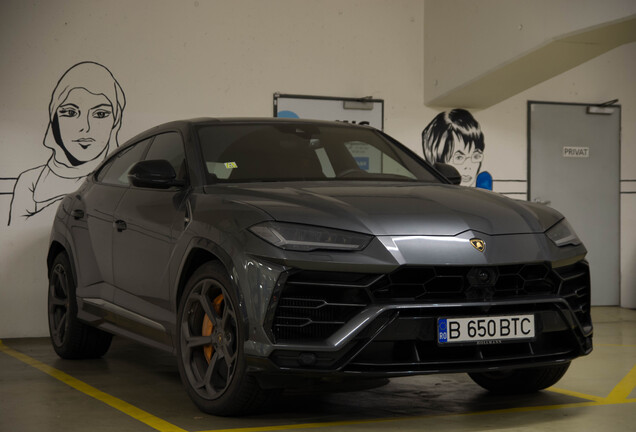 Lamborghini Urus