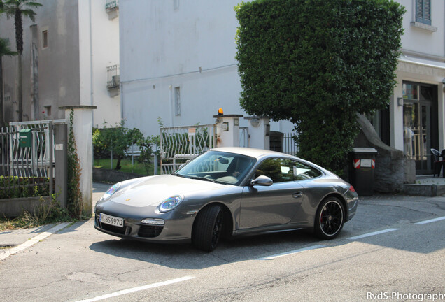 Porsche 997 Carrera 4 GTS