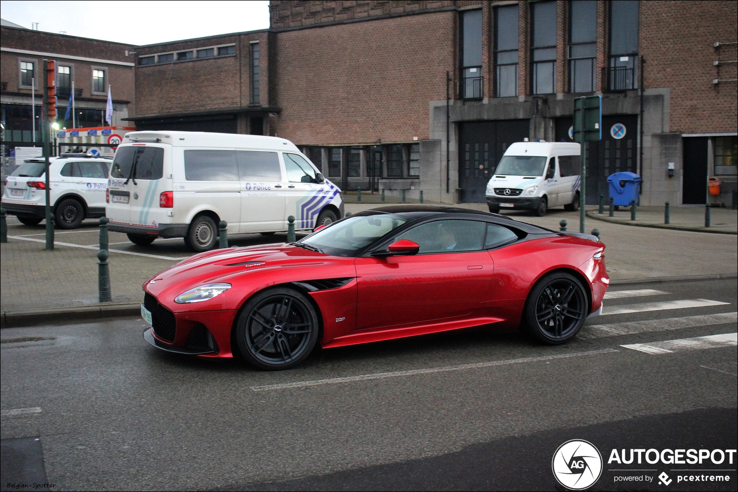 Aston Martin DBS Superleggera