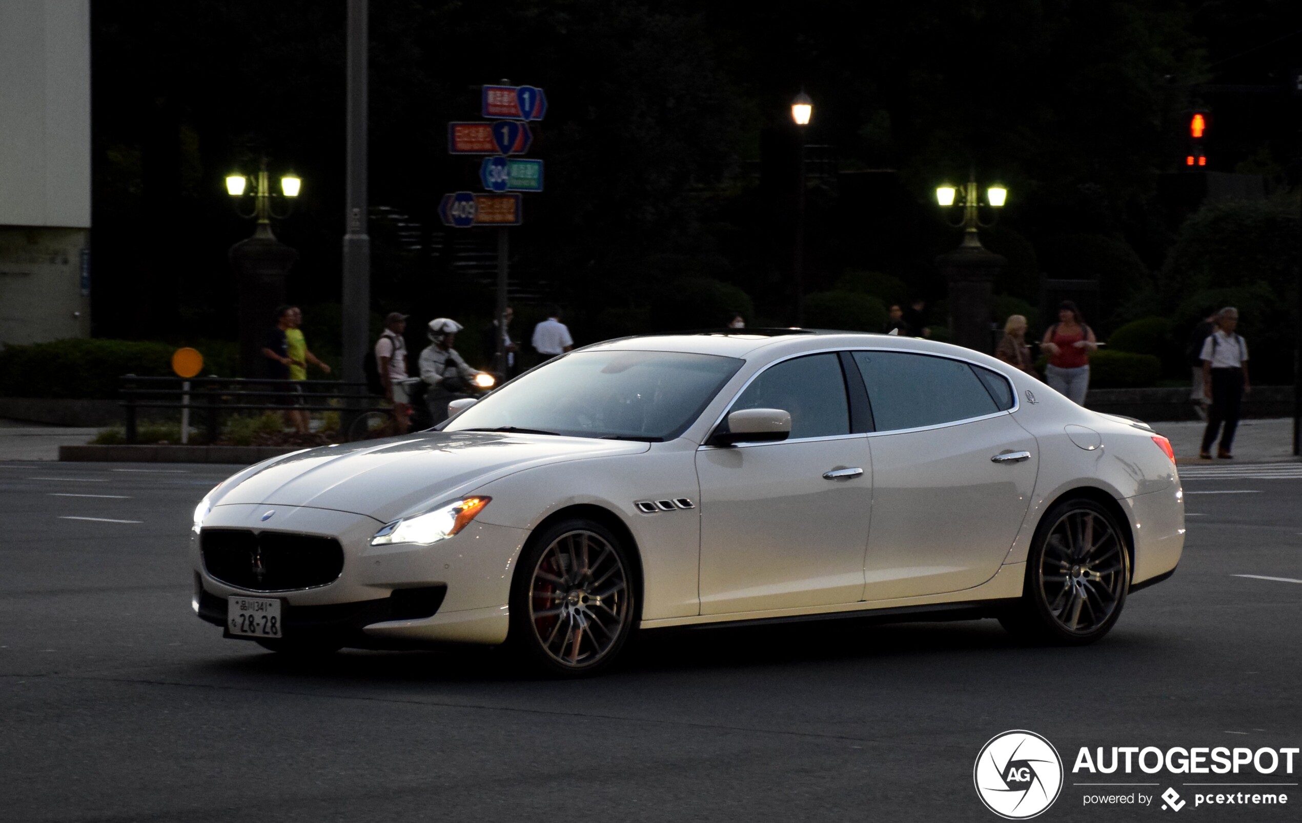 Maserati Quattroporte GTS 2013