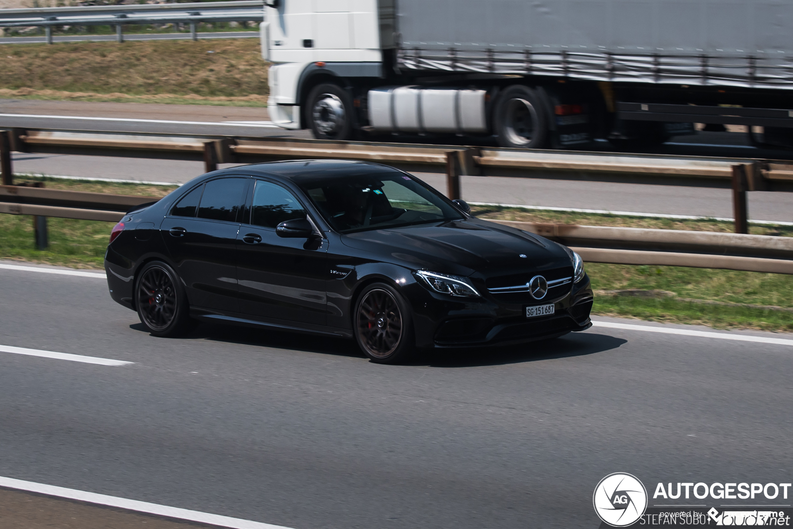 Mercedes-AMG C 63 S W205