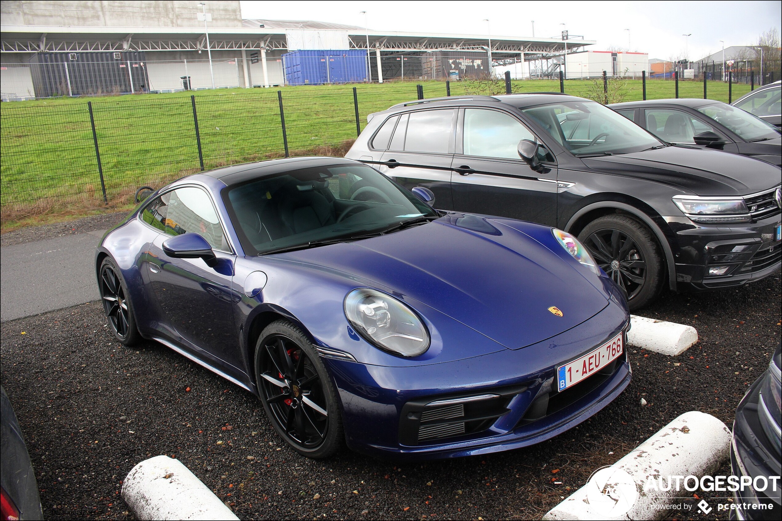 Porsche 992 Carrera 4S