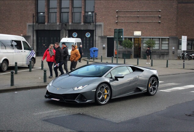 Lamborghini Huracán LP640-4 EVO