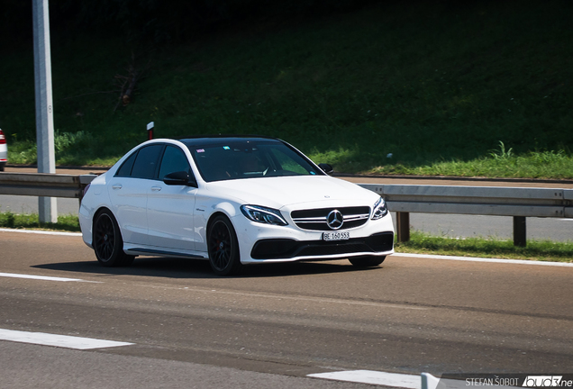 Mercedes-AMG C 63 S W205