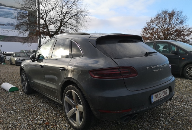 Porsche 95B Macan Turbo