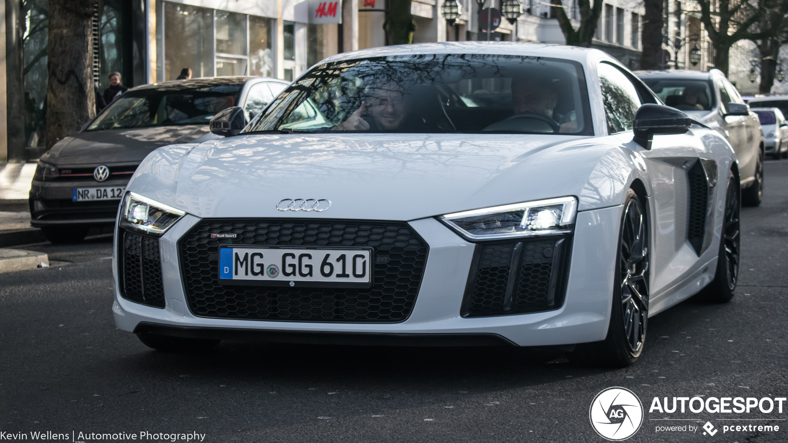 Audi R8 V10 Plus 2015