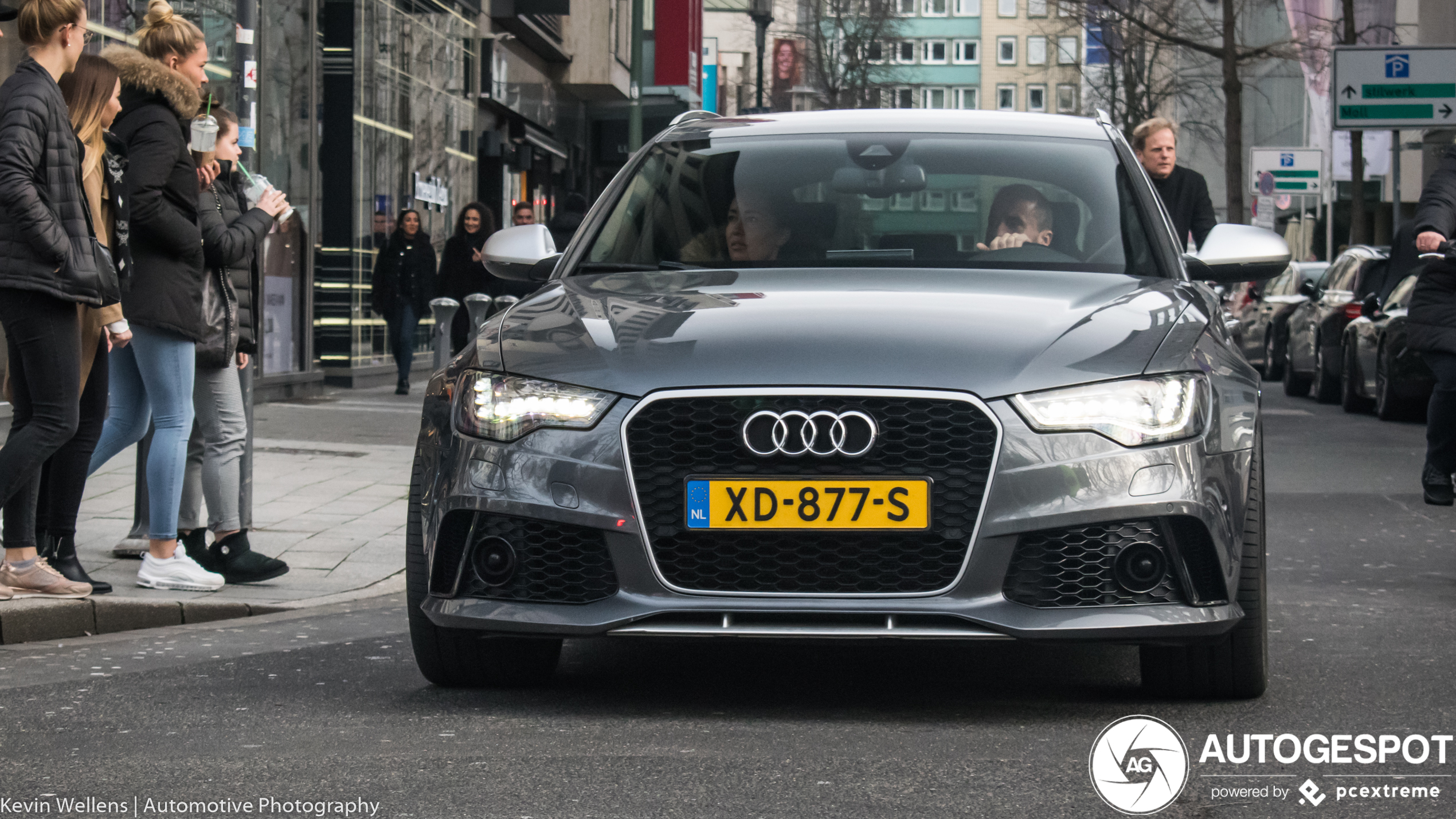 Audi RS6 Avant C7