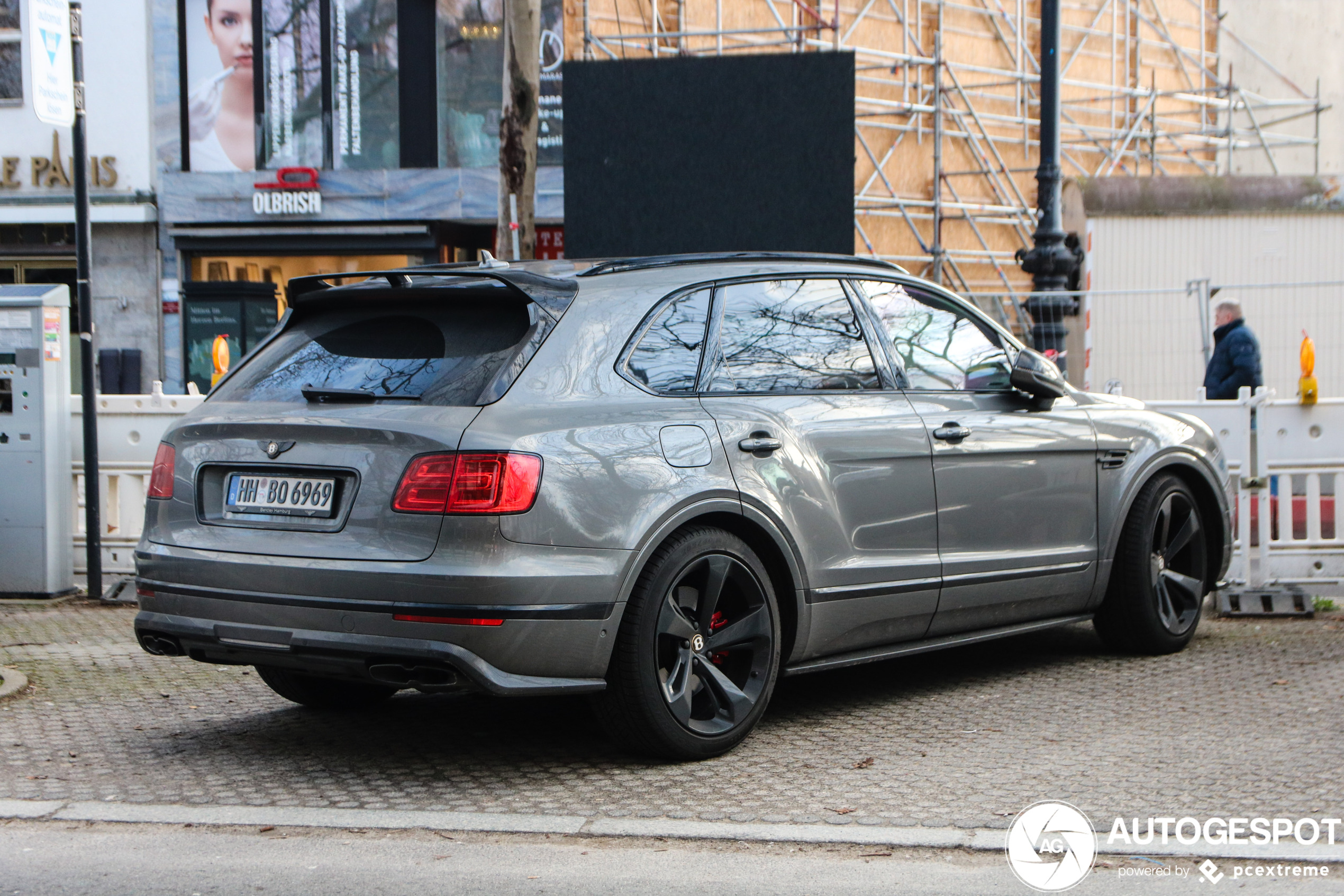 Bentley Bentayga V8