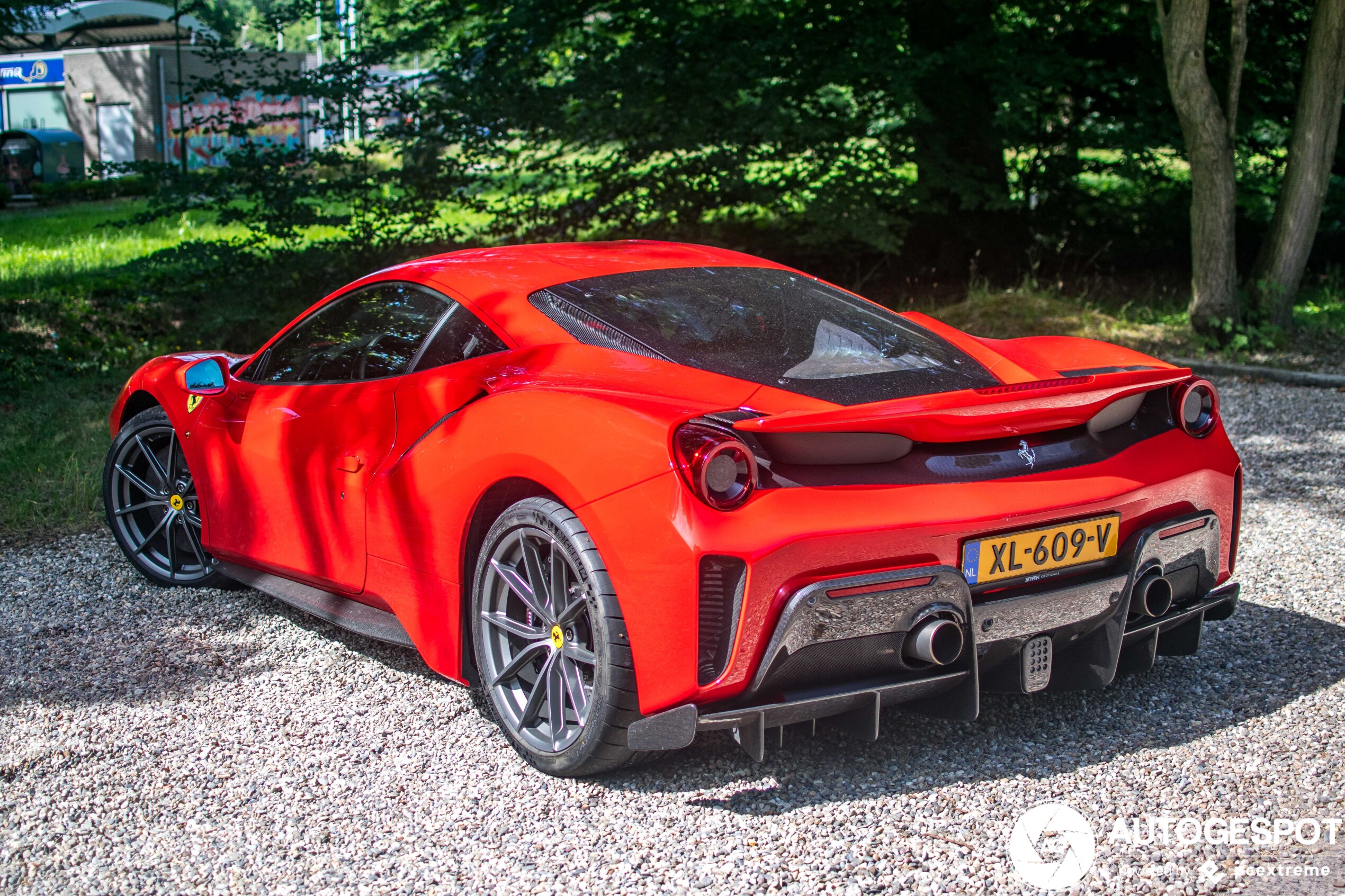 Ferrari 488 Pista