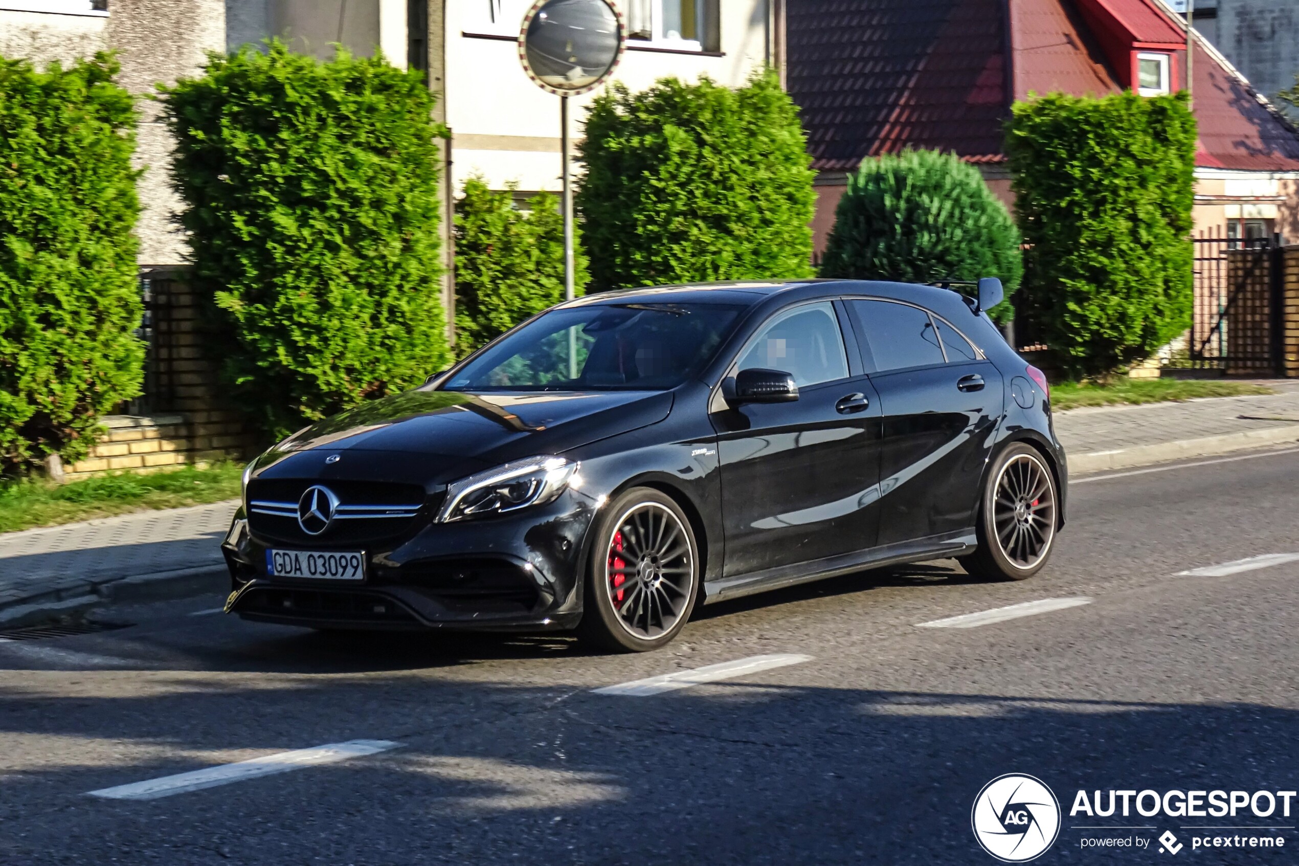 Mercedes-AMG A 45 W176 2015